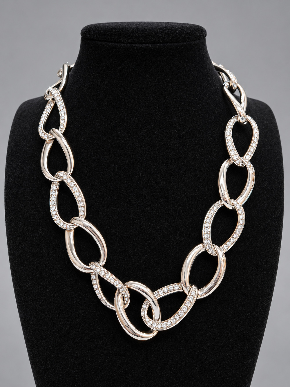 Chico’s Additions Silver Tone Rhinestone Oval Link Statement Necklace NWT